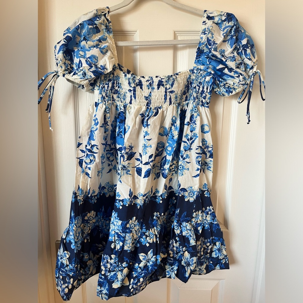 *BRAND NEW* VICI Floral Blue and White Dress Size Large - Picture 8 of 9